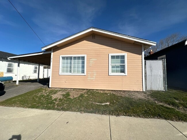 property at 317 Martin St