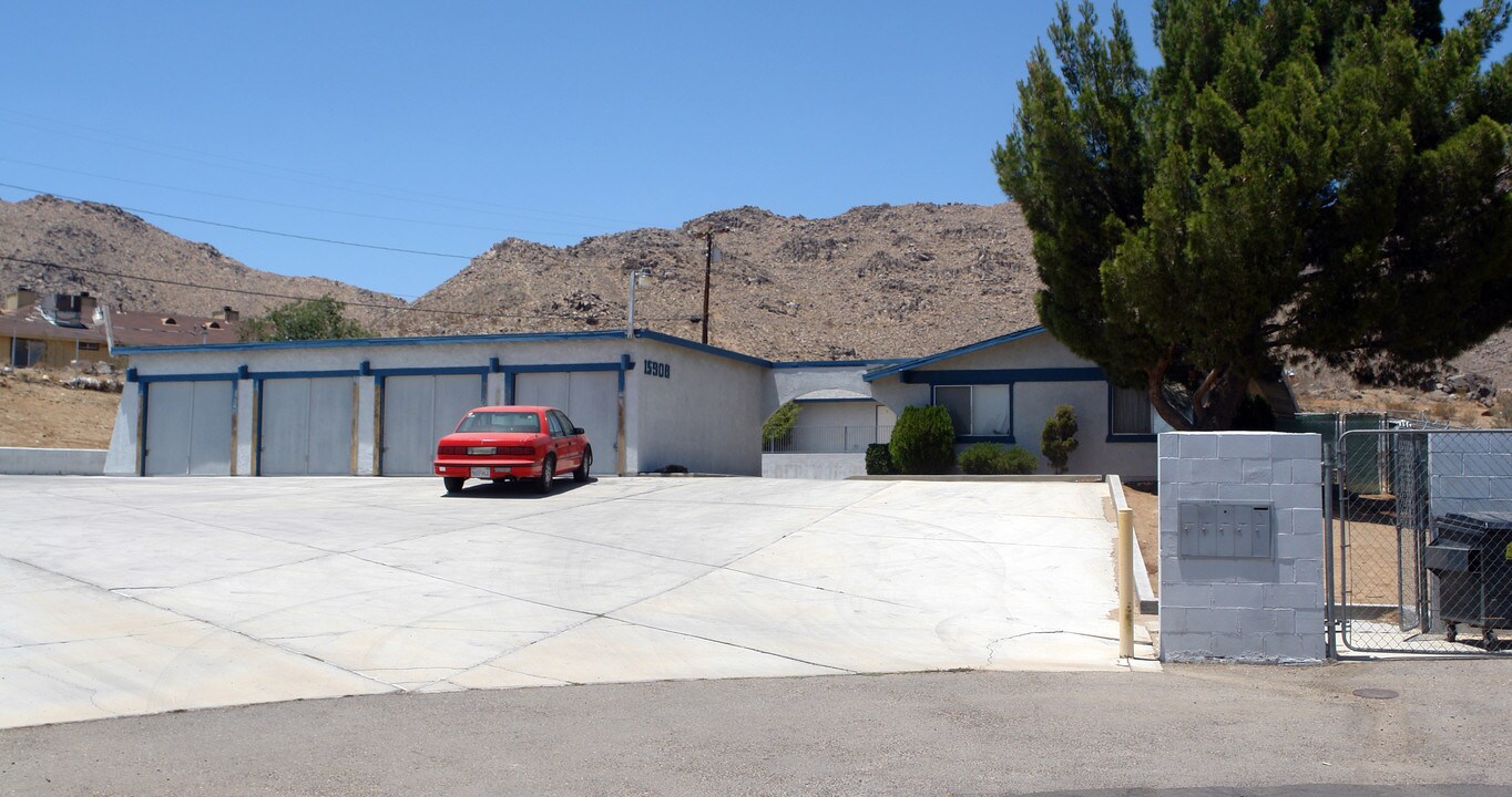 15908 Chehalis Ct in Apple Valley, CA - Building Photo