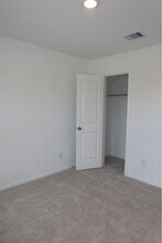 5122 Red Drum Dr in Baytown, TX - Foto de edificio - Building Photo