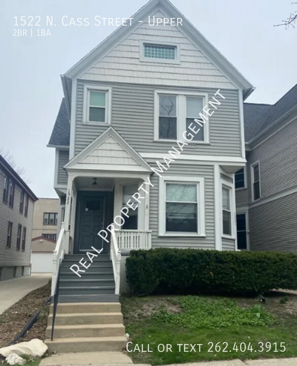 1522 N Cass St in Milwaukee, WI - Building Photo