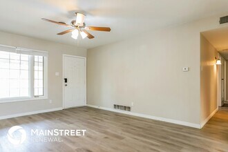 1048 Quari St in Aurora, CO - Building Photo - Building Photo