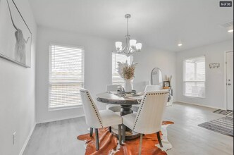 5502 Jarvis St in Lubbock, TX - Foto de edificio - Building Photo