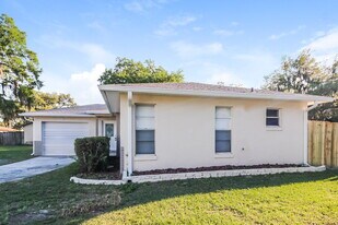 1410 Orchid Ln in Kissimmee, FL - Building Photo