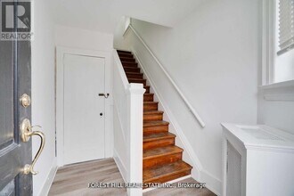 8 Poplar Plains Crescent in Toronto, ON - Building Photo - Building Photo