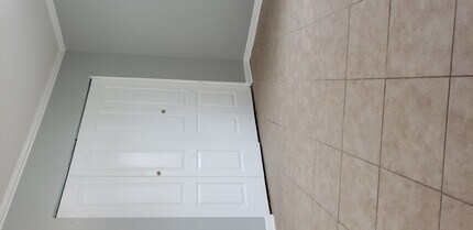 239 Malibu Dr in Bolingbrook, IL - Foto de edificio - Building Photo