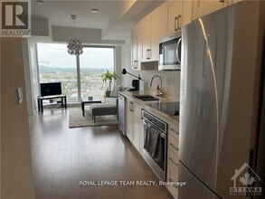 805-1805 Carling Ave in Ottawa, ON - Building Photo - Building Photo