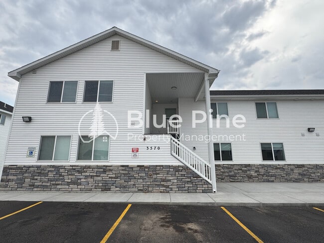 property at 3570 Colt Cir