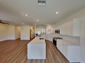 5999 Sycamore Pl St in St. Cloud, FL - Building Photo - Building Photo