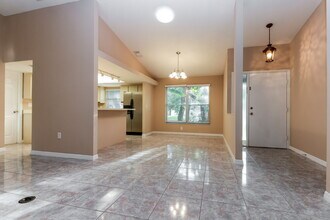 2157 Black Oak Ct in Sarasota, FL - Building Photo - Building Photo