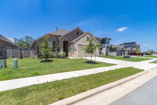 124 Shagbark Trl in Bastrop, TX - Building Photo - Building Photo