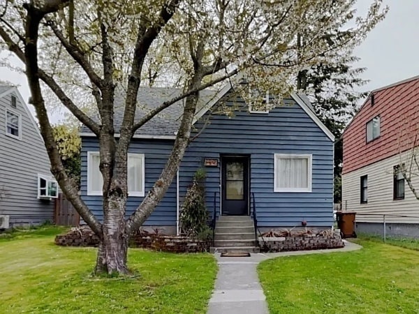 property at 829 S Trafton St