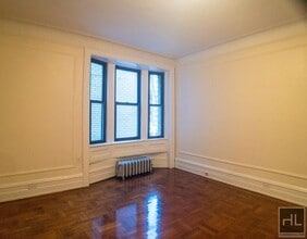 West 55th Street, Unit 7C in New York, NY - Building Photo - Building Photo