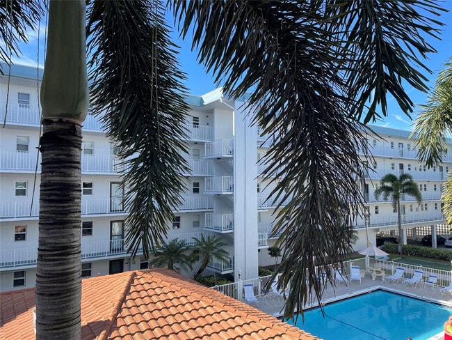 property at 4629 Poinciana St