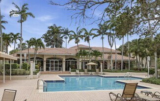 16203 Glenmoor Dr in West Palm Beach, FL - Building Photo