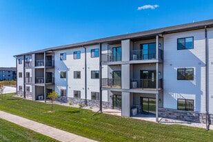Legacy Creekside Apartments in Kaukauna, WI - Building Photo