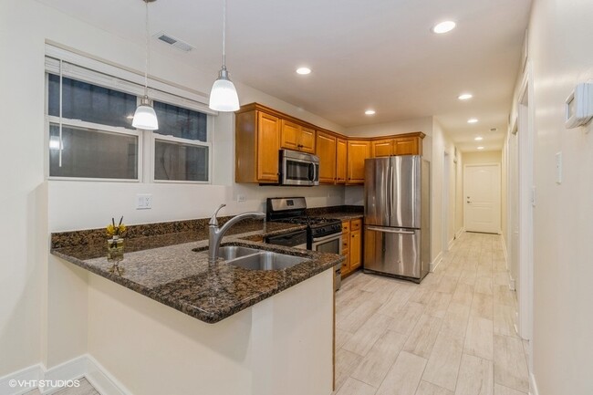 1535 N Campbell Ave in Chicago, IL - Building Photo - Building Photo
