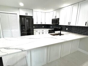 663 Ipswich St in Boca Raton, FL - Building Photo - Building Photo