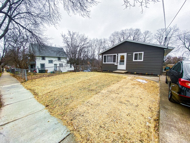 property at 1853 Fisher St