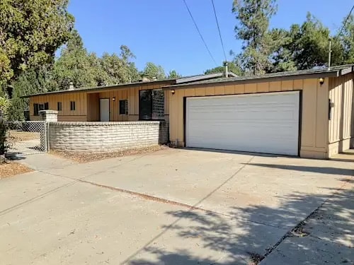 2246 Avenida Del Diablo
