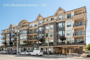 2493 Montrose Ave in Abbotsford, BC - Building Photo