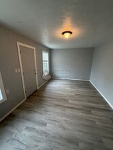 1748 Bellevue St SE in Salem, OR - Building Photo - Building Photo