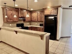 1416 Lark St in Weatherford, OK - Building Photo - Building Photo
