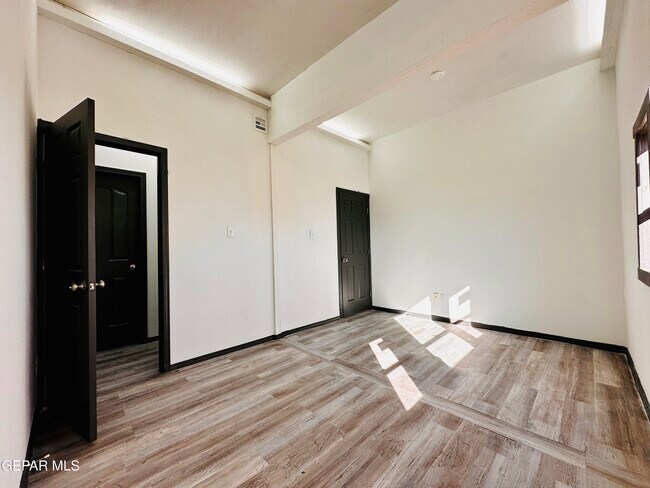 14912 Jerry Armstrong Ct in El Paso, TX - Building Photo - Building Photo