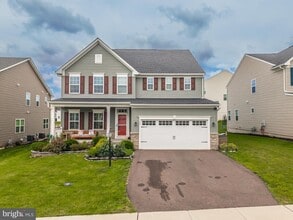 523 Spring Manor Blvd in Gilbertsville, PA - Building Photo - Building Photo
