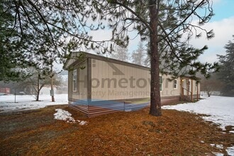 5415 Grove Ave in Athol, ID - Building Photo - Building Photo