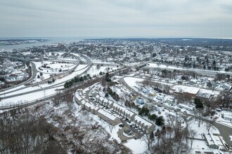 College Park in New London, CT - Building Photo - Building Photo