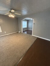 1250 Hill St SE in Albany, OR - Building Photo - Building Photo