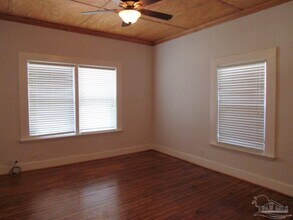 525 W Gregory St in Pensacola, FL - Building Photo - Building Photo