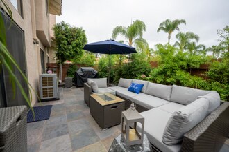 3691 Caminito Cielo Del Mar in San Diego, CA - Building Photo - Building Photo