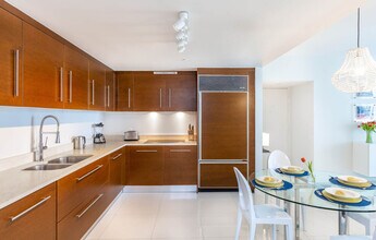 485 Brickell Ave in Miami, FL - Building Photo - Building Photo