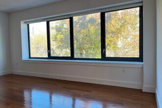 52 Convent Ave, Unit 4B in New York, NY - Building Photo - Building Photo