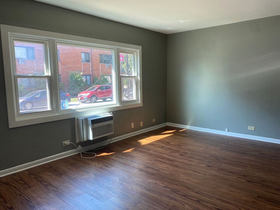 485 Buffalo Ave in Calumet City, IL - Building Photo