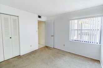 3293 Westridge Blvd in Orlando, FL - Building Photo - Building Photo