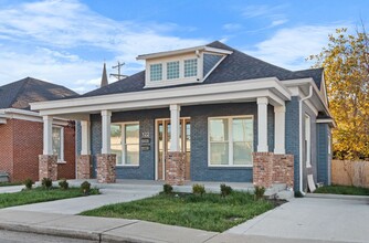 122 N 4th St in Clarksville, TN - Building Photo - Building Photo