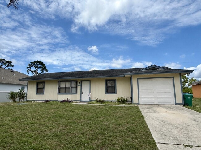 property at 206 SW N Quick Cir