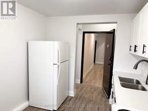 4711 River Rd in Niagara Falls, ON - Building Photo - Building Photo