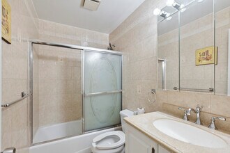3220 Johnson Ave, Unit 3 in Bronx, NY - Foto de edificio - Building Photo