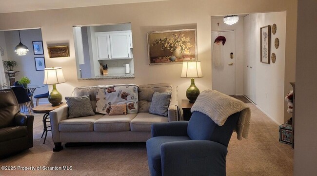 property at 1506 Summit Pointe