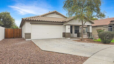 15709 W Linden St in Goodyear, AZ - Building Photo - Building Photo
