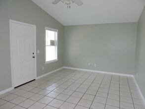 5931 Pinetree Ave in Panama City, FL - Foto de edificio - Building Photo