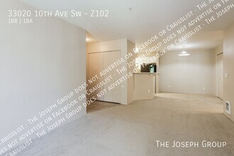33020 10th Ave SW in Federal Way, WA - Foto de edificio - Building Photo