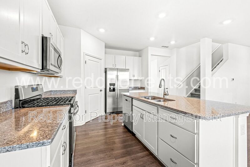 5778 Aleppo Ln in Greenwood, IN - Building Photo