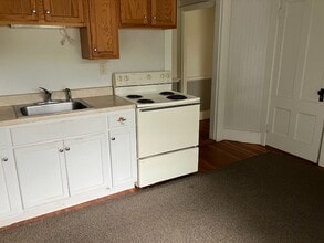 5 Butler Rd in Spofford, NH - Building Photo - Building Photo