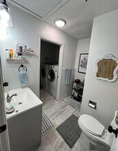 1420 S Pickwick Ave in Springfield, MO - Building Photo - Building Photo