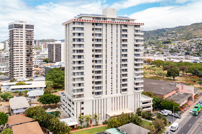 Scenic Tower in Honolulu, HI - Foto de edificio - Building Photo