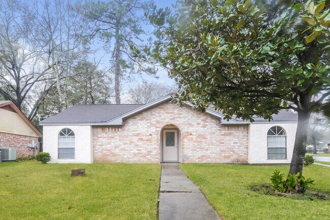 23127 Briarcreek Blvd in Spring, TX - Building Photo - Building Photo